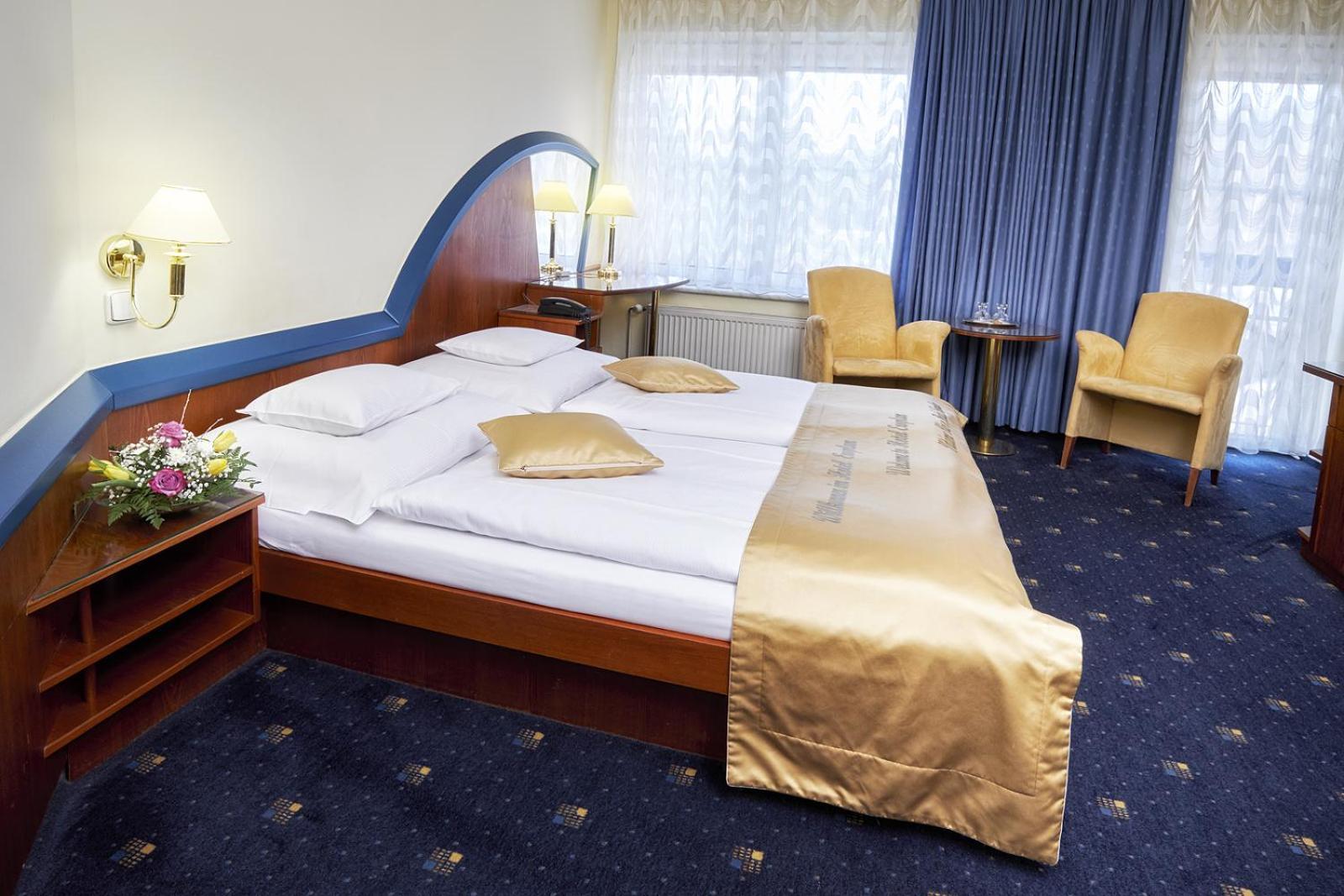 Hotel Eroplan Rožnov pod Radhoštěm Εξωτερικό φωτογραφία