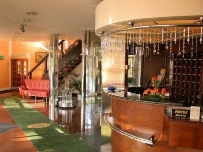 Hotel Eroplan Rožnov pod Radhoštěm Εξωτερικό φωτογραφία