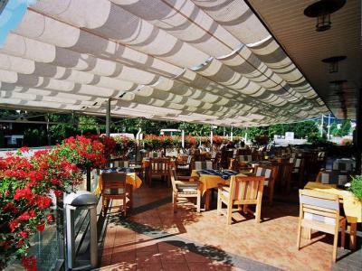 Hotel Eroplan Rožnov pod Radhoštěm Εξωτερικό φωτογραφία